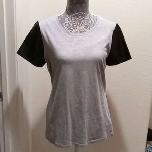 Fabletics T-shirt  sz Large